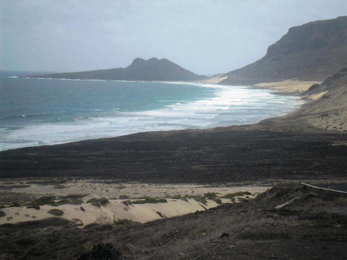 منديلو Laginha Beach Guest House المظهر الخارجي الصورة